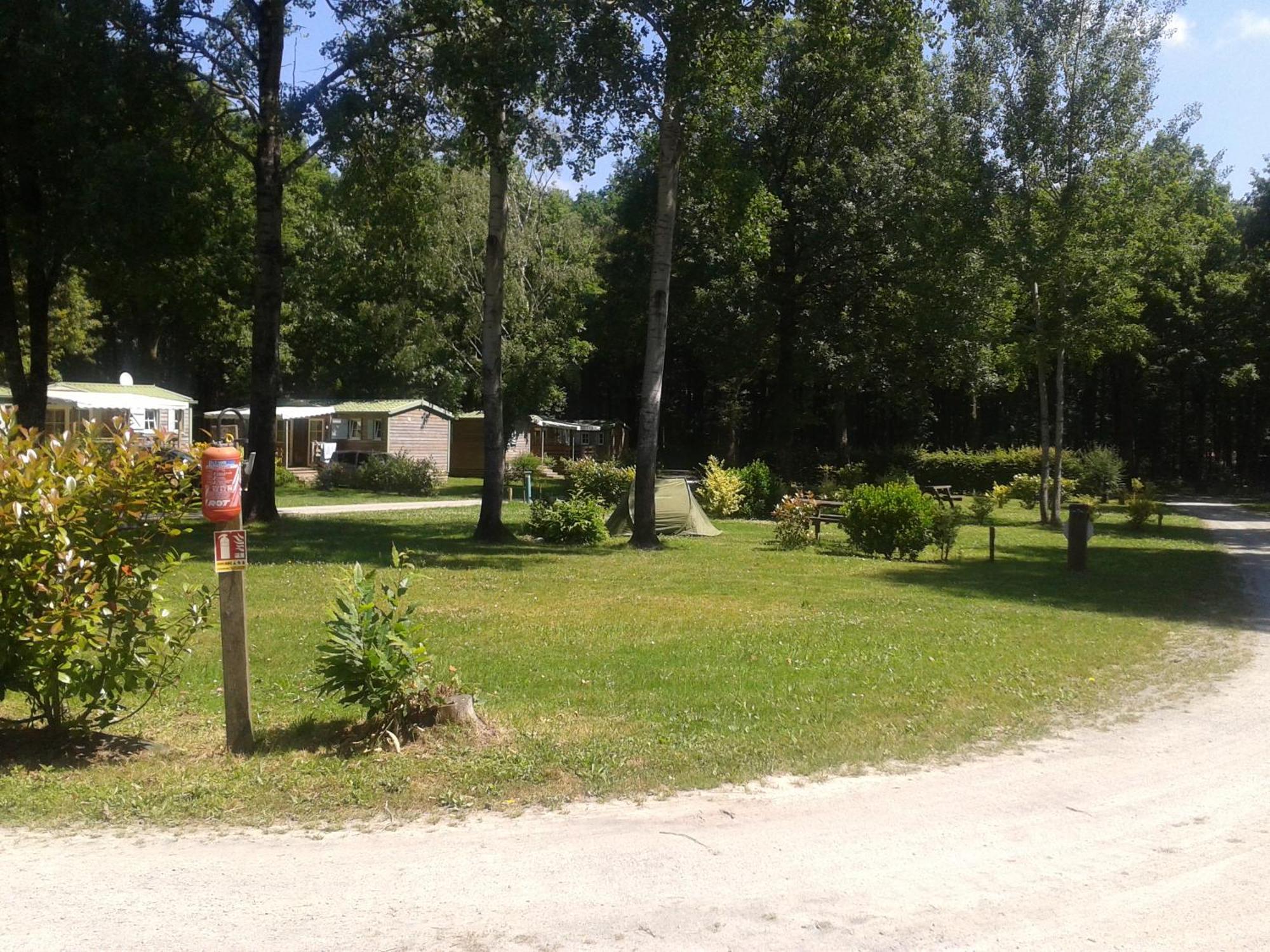 Camping Oaki Mesnard-la-Barotiere Екстер'єр фото